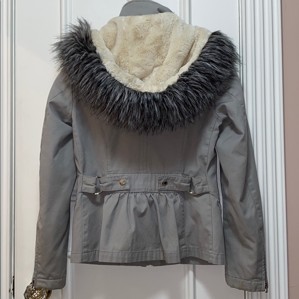 Guess jacket - Picture 2 of 4